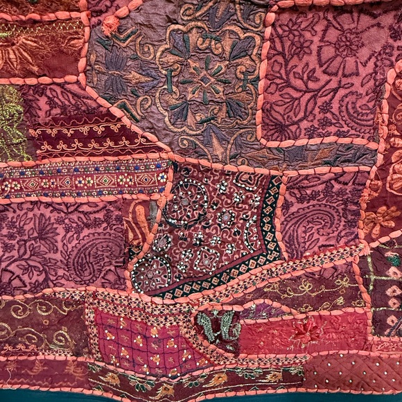 Exquisite Vintage Indian Wall Tapestry with Hand Embroidered Zari,beads,Mirror - Picture 10 of 13